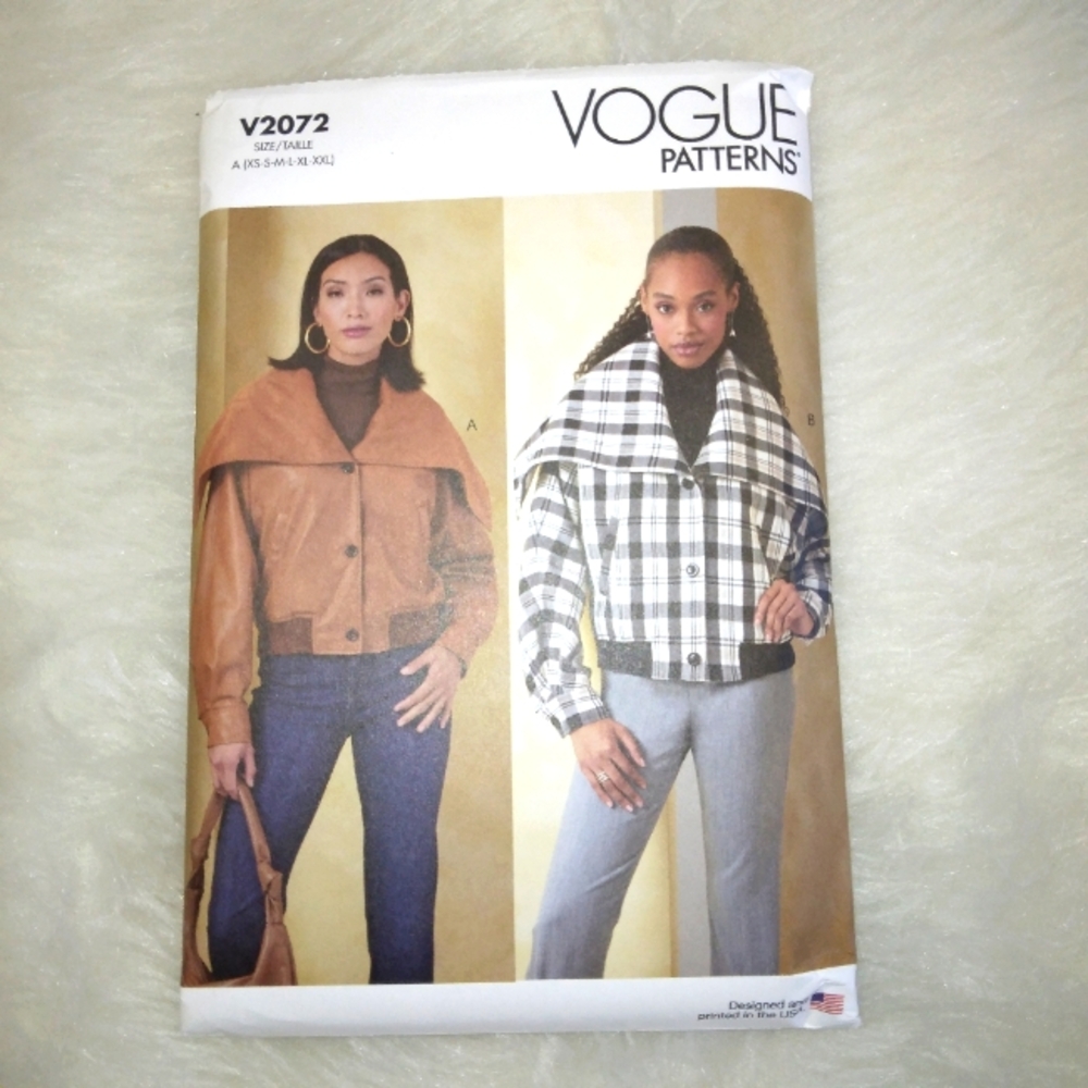 VOGUE V2072 Sz XS-XL Misses lined bomber style jacket w/oversized collar